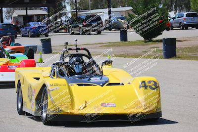 media/Apr-30-2022-CalClub SCCA (Sat) [[98b58ad398]]/Around the Pits/